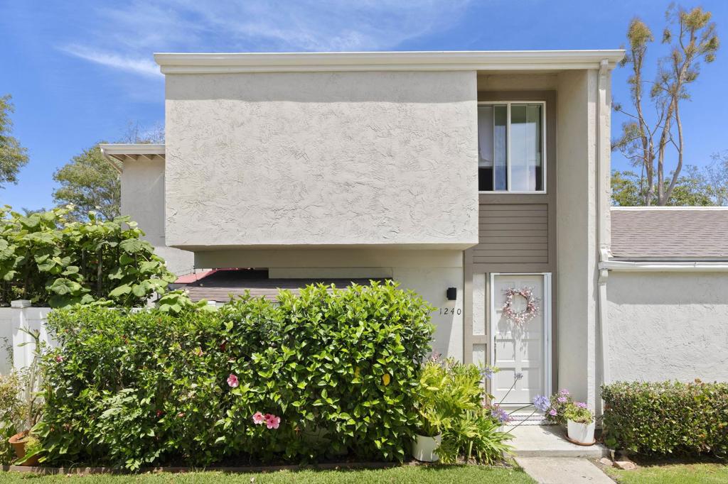 1240 Evergreen Dr