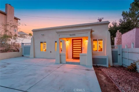 MLS: SR26185975
