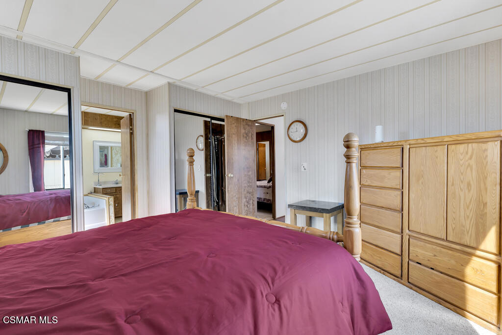 Poinsettia Gardens - 3353 - Residential