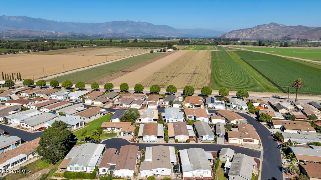 Poinsettia Gardens - 3353 - Residential