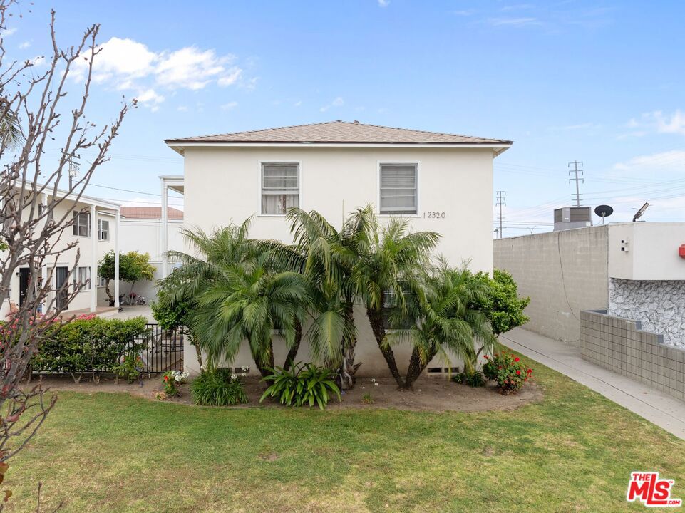 12320 Washington Pl.