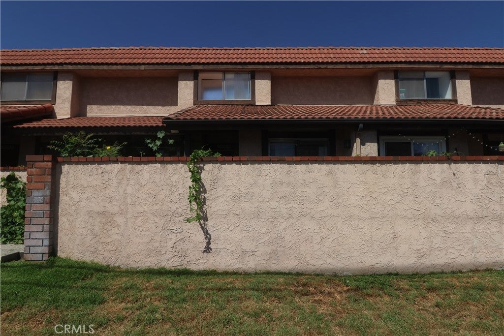 11547 LOWER AZUSA C