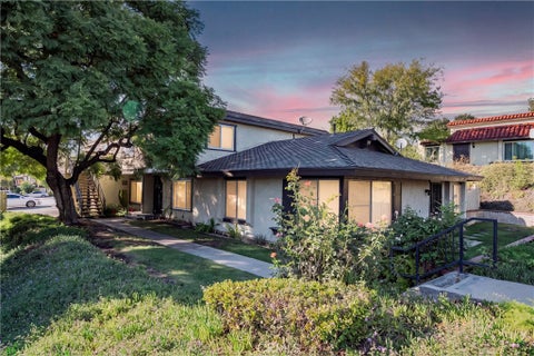 Photo of 907 Cabrillo DR, Duarte, CA 91010 (MLS # AR26231931)