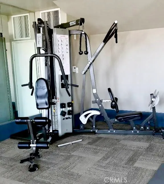 Los Angeles, California 90014, United States, 2 Bedrooms Bedrooms, ,3 BathroomsBathrooms,Residential,Active,201936