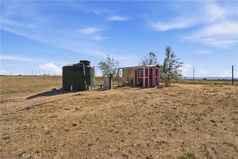 Tiny photo for 8020 Baron WAY, Paso Robles, CA 93446 (MLS # PI26135307)