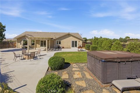 Tiny photo for 8020 Baron WAY, Paso Robles, CA 93446 (MLS # PI26135307)