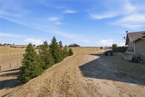 Tiny photo for 8020 Baron WAY, Paso Robles, CA 93446 (MLS # PI26135307)