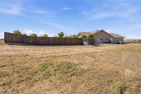 Tiny photo for 8020 Baron WAY, Paso Robles, CA 93446 (MLS # PI26135307)
