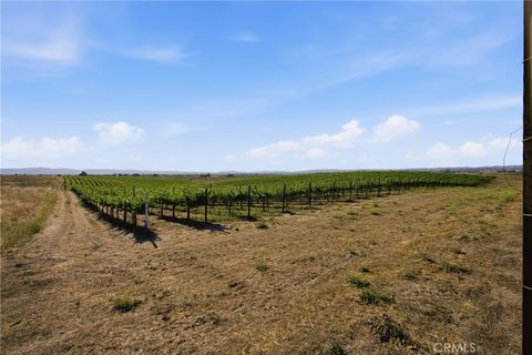 Tiny photo for 8020 Baron WAY, Paso Robles, CA 93446 (MLS # PI26135307)