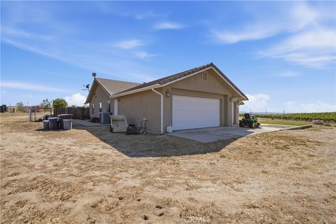 Tiny photo for 8020 Baron WAY, Paso Robles, CA 93446 (MLS # PI26135307)
