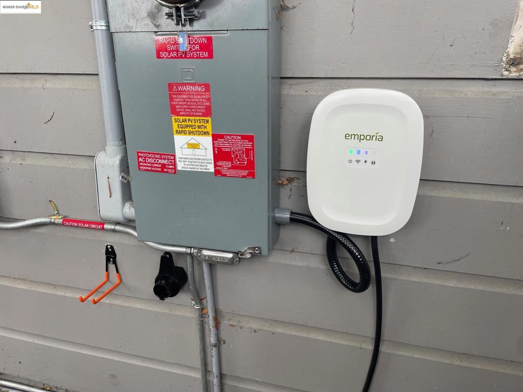 PITTSBURG - Residential