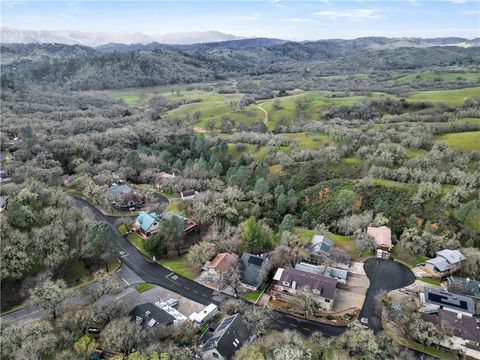 Tiny photo for 2647 Oak Shores Dr, Bradley, CA 93426 (MLS # NS26037389)