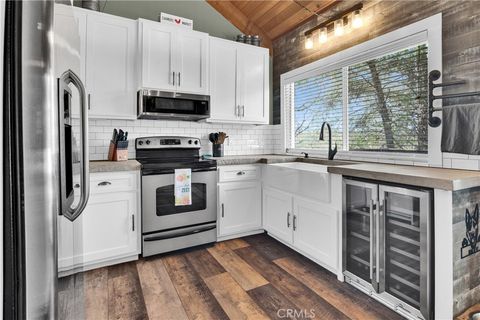 Tiny photo for 2647 Oak Shores Dr, Bradley, CA 93426 (MLS # NS26037389)