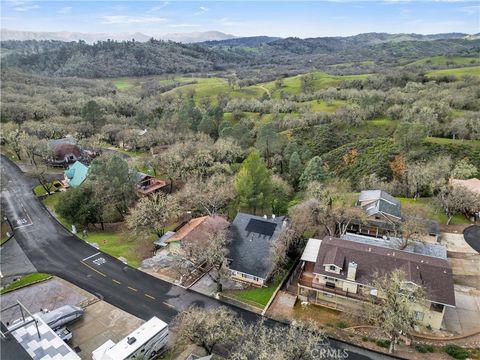 Tiny photo for 2647 Oak Shores Dr, Bradley, CA 93426 (MLS # NS26037389)