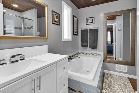 Tiny photo for 2647 Oak Shores Dr, Bradley, CA 93426 (MLS # NS26037389)