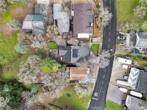 Tiny photo for 2647 Oak Shores Dr, Bradley, CA 93426 (MLS # NS26037389)