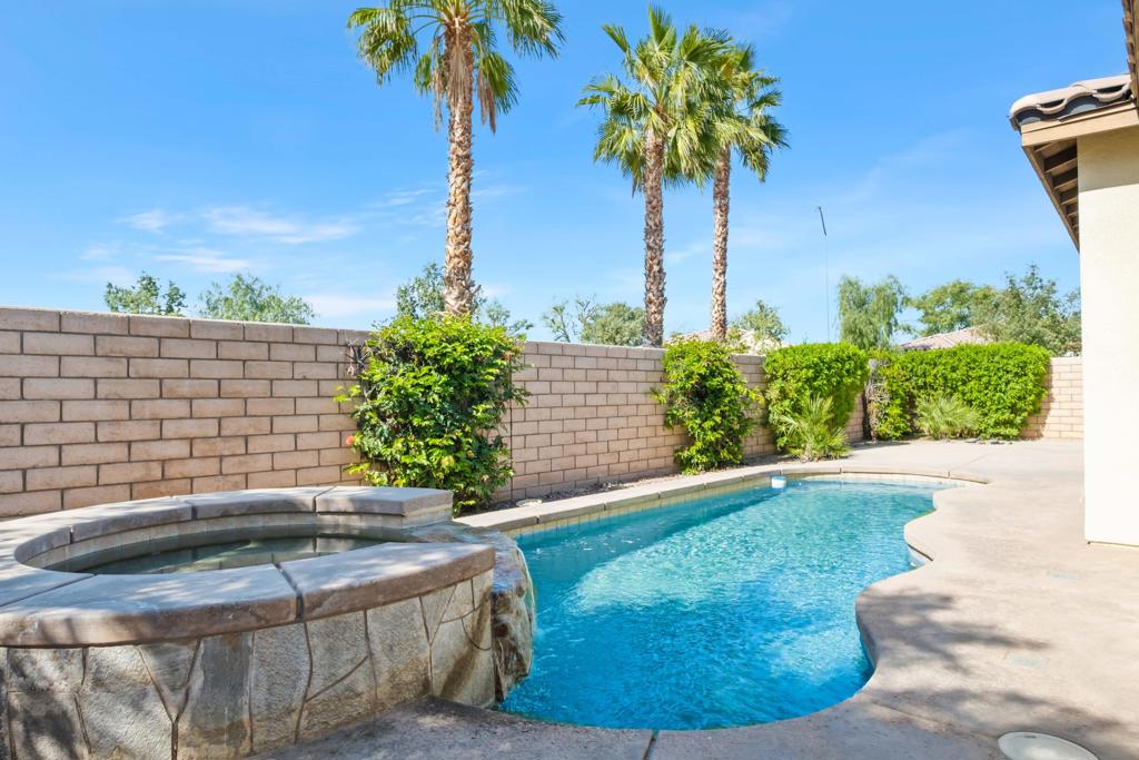 82013 Cochran Drive