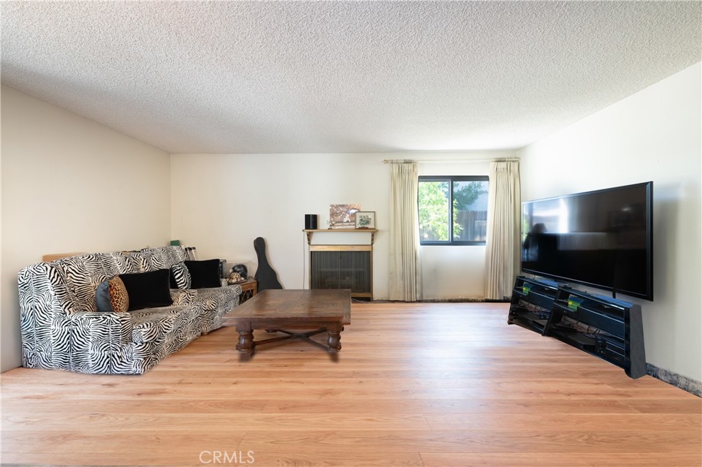 1104 Glenbridge Circle