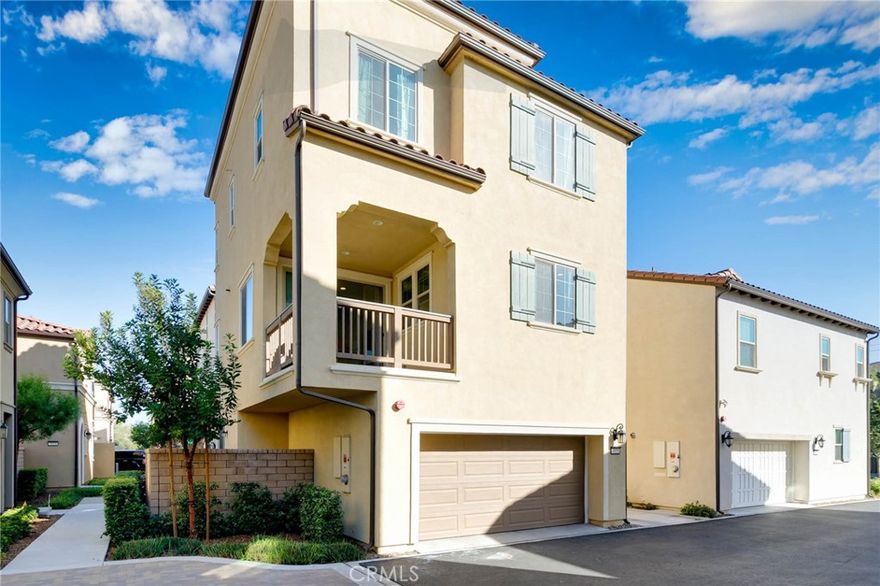Built by Richmond American Homes in 2022, this detached condo designed with modern style and energy efficiency in mind, the home is bright and airy throughout, featuring 10 leased solar panels ($59/month) to help reduce energy costs.
The first floor offers a bedroom and full bath with direct access to the yard — perfect for guests, in-laws, or potential rental income. The second floor boasts an open-concept layout with a spacious kitchen, large center island, abundant counter space and storage, and a covered patio ideal for breakfast, afternoon tea, or BBQ gatherings. The third floor features a primary suite with a walk-in closet, an additional bedroom, and a versatile loft area, providing flexibility for a home office or relaxation space.
Additional highlights include a rare gas stove, dual-paned Low-E windows, and an energy-efficient A/C system. The community offers exceptional amenities within walking distance, including a gated clubhouse with pool, tennis courts,dog park, and BBQ area. Residents also enjoy access to The Preserve’s additional resort-style facilities, featuring multiple pools, gyms, a cinema, parks, playgrounds,  pickleball courts, and clubhouses — all for a low HOA of $208/month.
Conveniently located near the new Town Center with Stater Bros. Market, Starbucks, and restaurants. Easy access to 71 and 60 freeways for commuting. Zoned for the newly opened Legacy Elementary and top-rated Chino Hills High School. Plenty of guest parking nearby. This beautiful home offers the perfect blend of modern design, vibrant amenities, and everyday convenience in the heart of The Preserve! Don't miss it!
