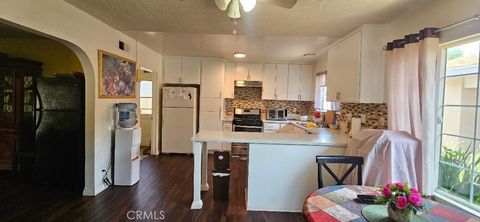 Photo of 17441 Hiawatha St St, Granada Hills, CA 91344 (MLS # WS26013414)