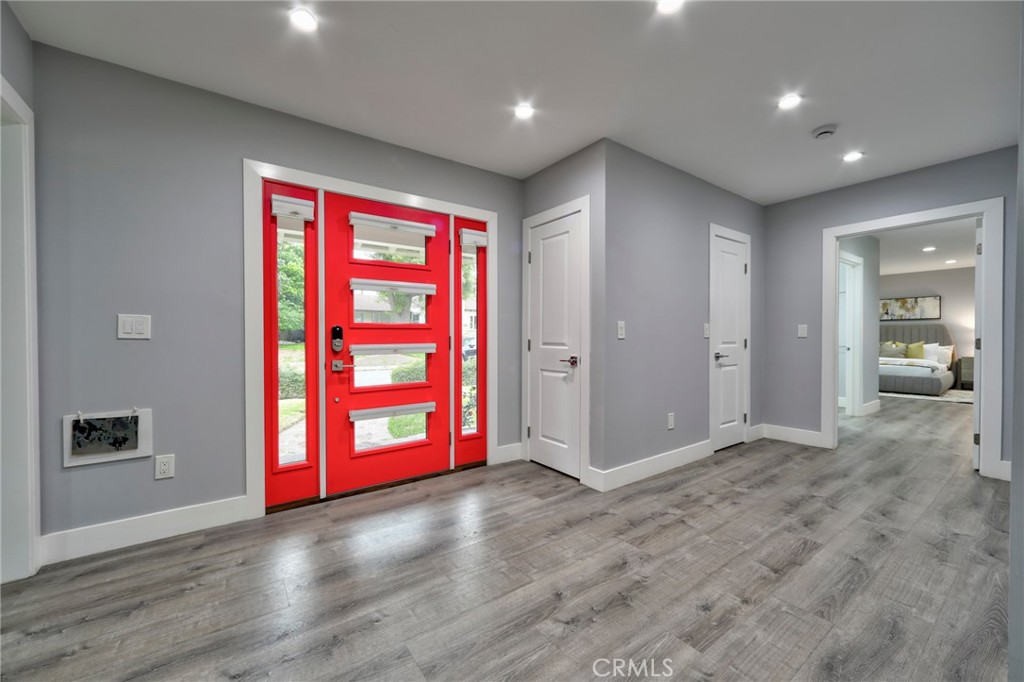 3212 W Valley Heart Drive