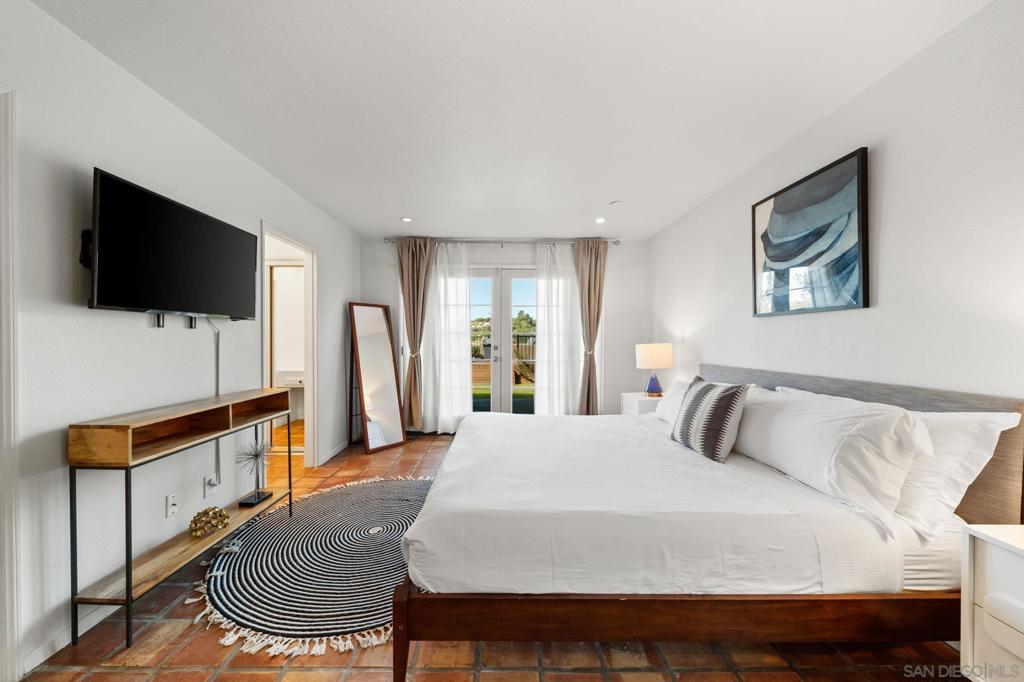 La Jolla - Residential Lease