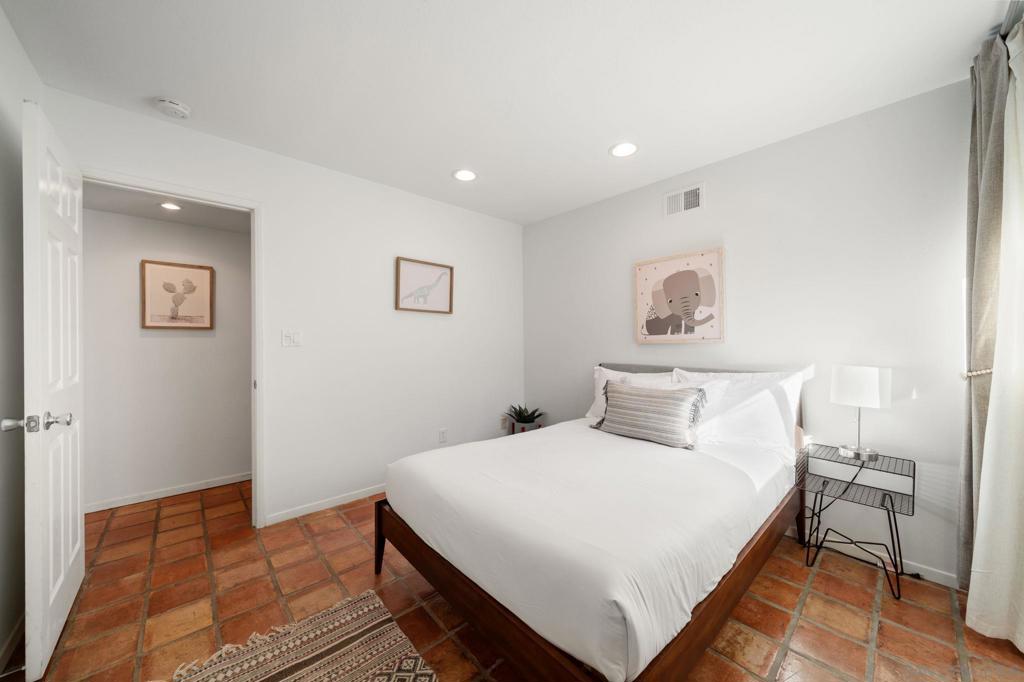 La Jolla - Residential Lease