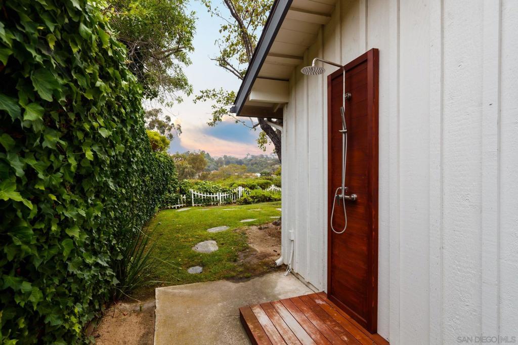 La Jolla - Residential Lease