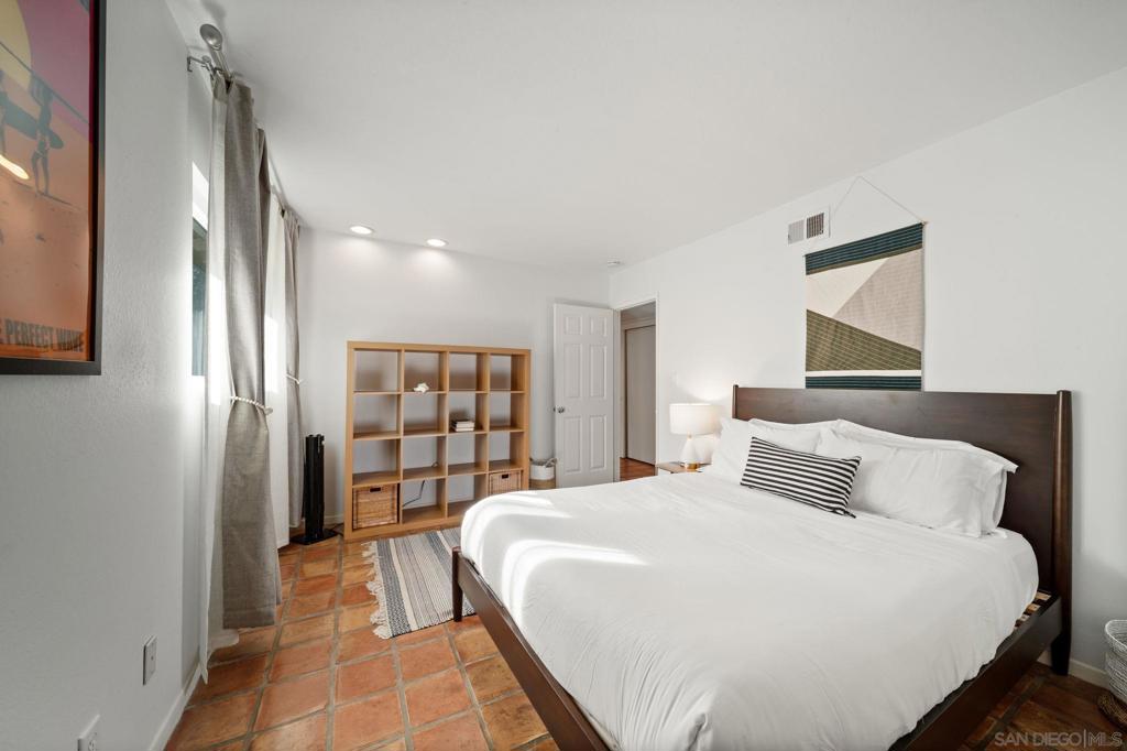 La Jolla - Residential Lease