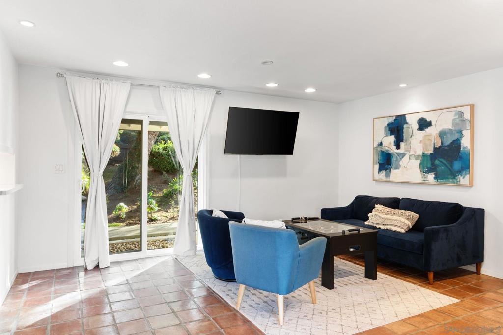 La Jolla - Residential Lease