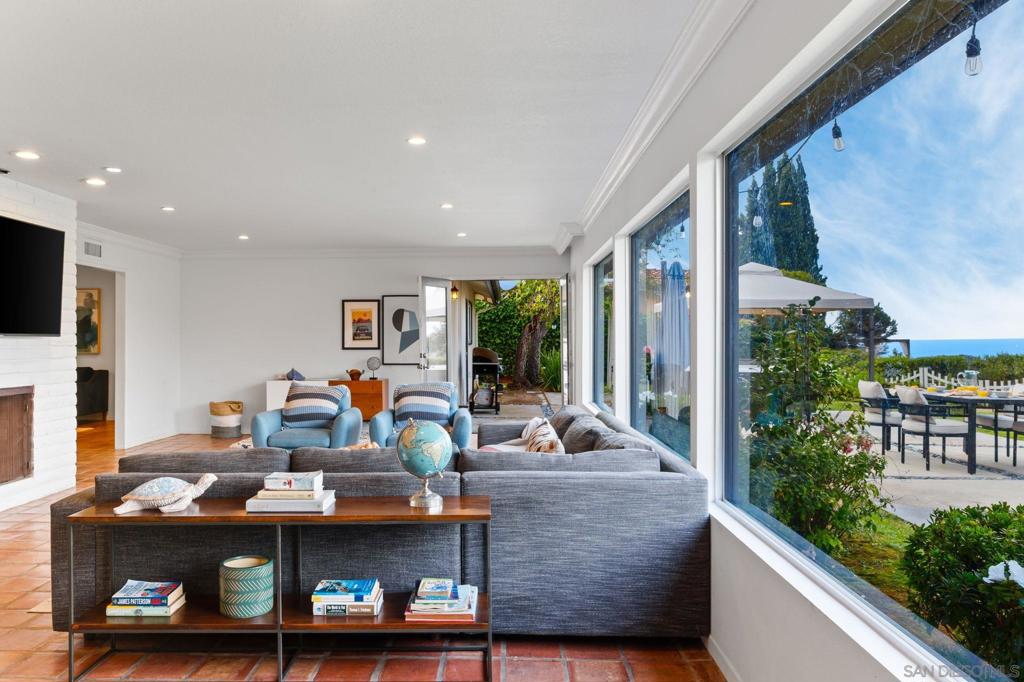 La Jolla - Residential Lease