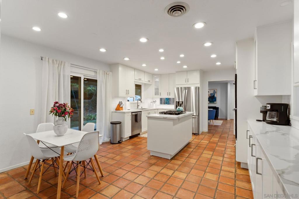 La Jolla - Residential Lease