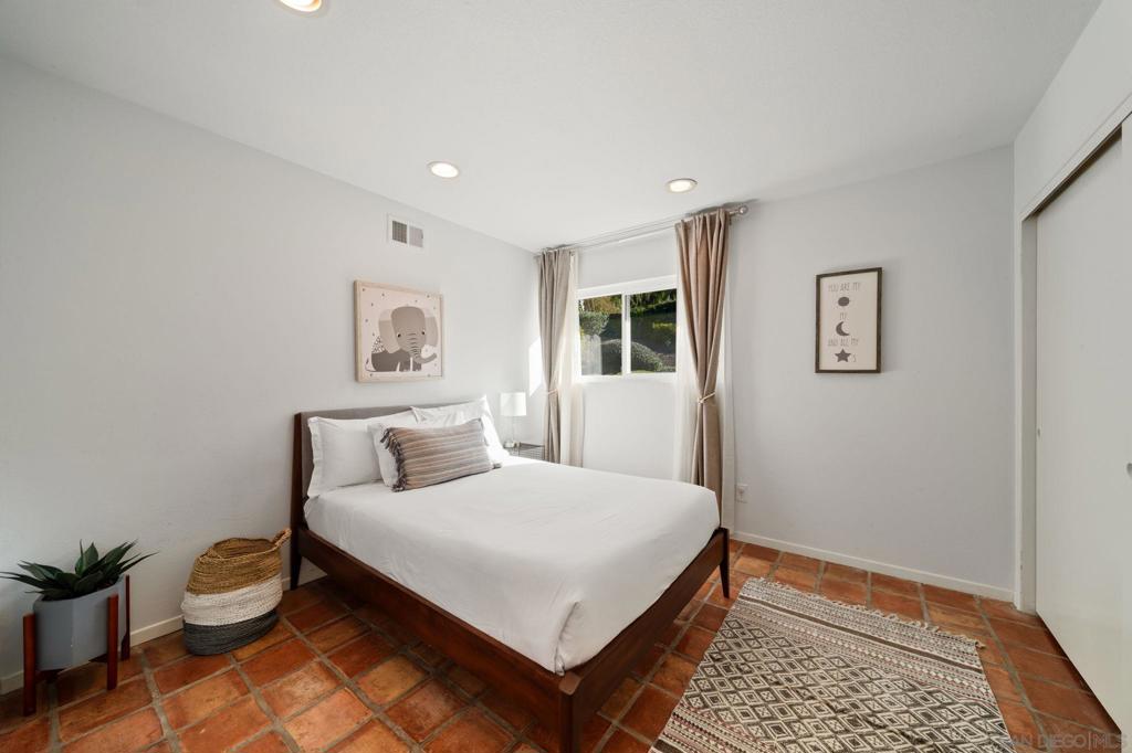 La Jolla - Residential Lease