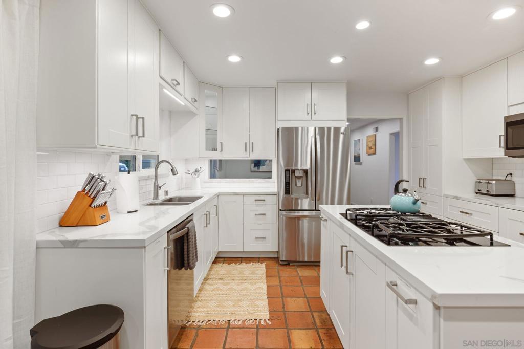 La Jolla - Residential Lease