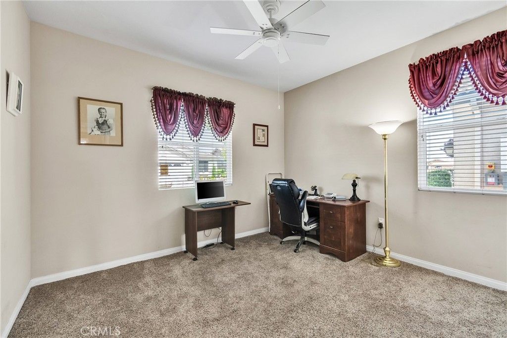 listing image 130720895488885924307
