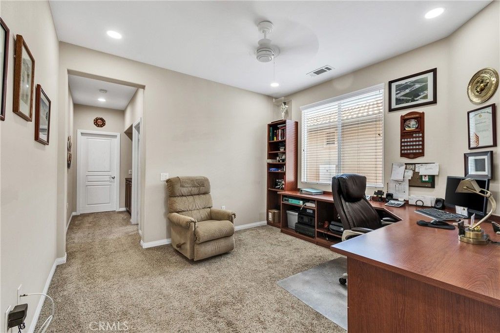 listing image 130728912036059138600