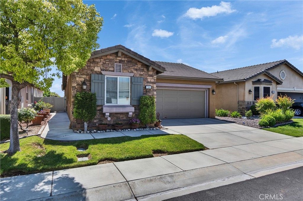 listing image 130727412384724300785