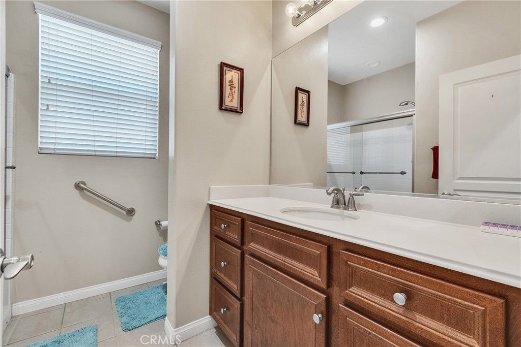 listing image 130727009643245404516