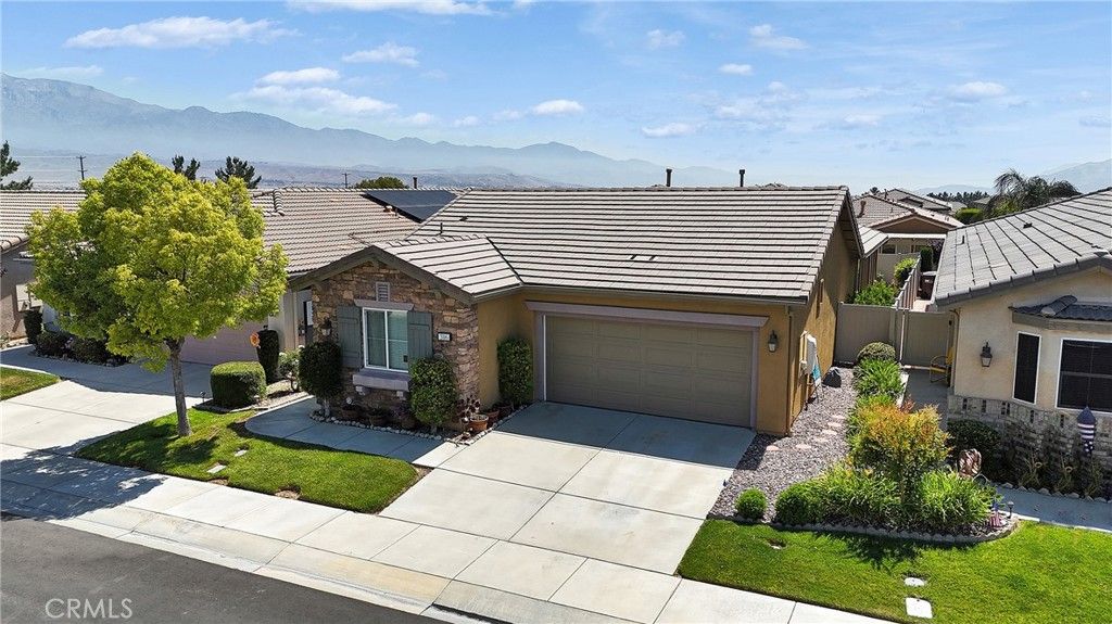 listing image 130726372706256886216