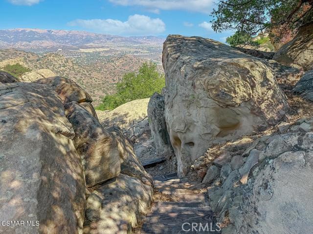 Simi Valley, California, 93063, United States, 4 Bedrooms Bedrooms, ,4 BathroomsBathrooms,Residential,Active,2025960