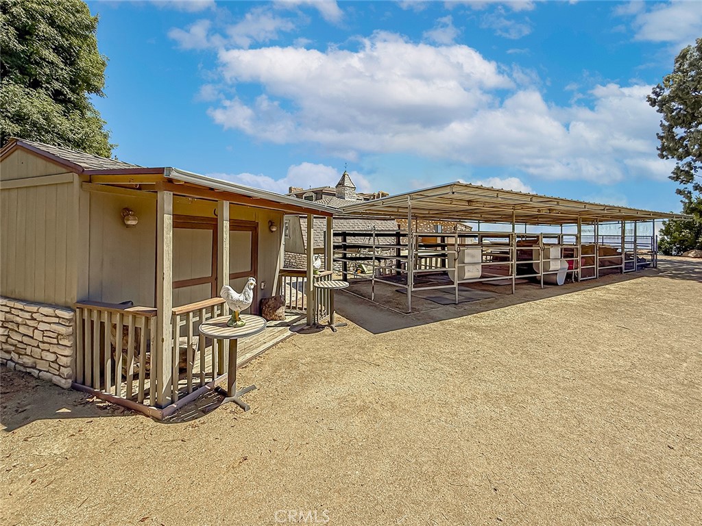 Simi Valley, California, 93063, United States, 4 Bedrooms Bedrooms, ,4 BathroomsBathrooms,Residential,Active,2025960