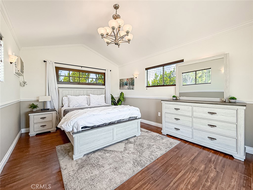 Simi Valley, California, 93063, United States, 4 Bedrooms Bedrooms, ,4 BathroomsBathrooms,Residential,Active,2025960