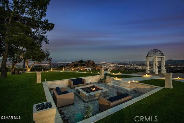 Simi Valley, California, 93063, United States, 4 Bedrooms Bedrooms, ,4 BathroomsBathrooms,Residential,Active,2025960