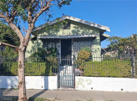 Photo of 11720 S San Pedro ST, Los Angeles, CA 90061 (MLS # SB26173642)