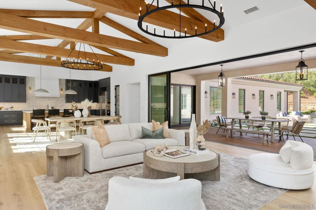 Rancho Santa Fe - Residential