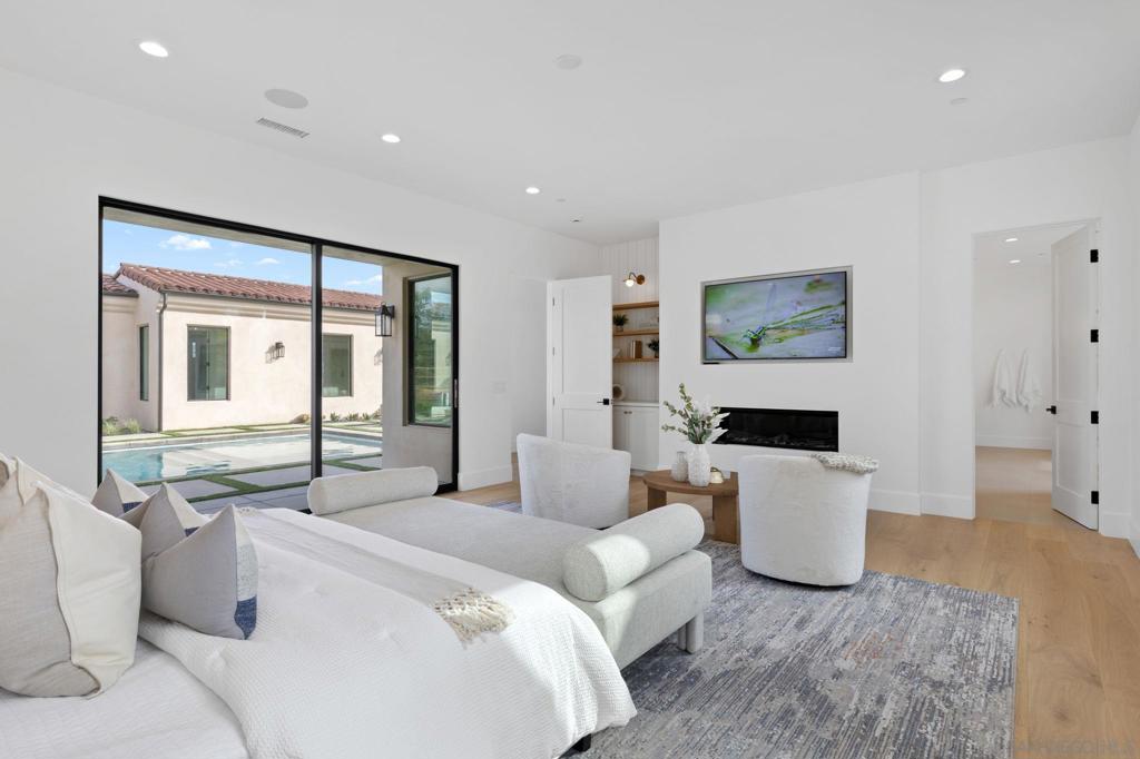 Rancho Santa Fe - Residential