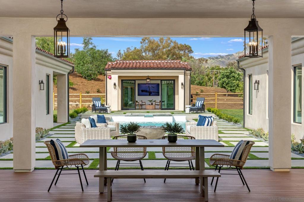 Rancho Santa Fe - Residential