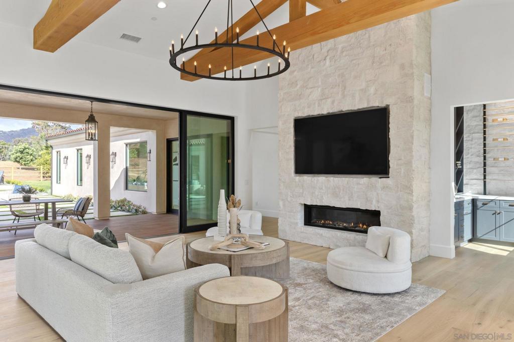 Rancho Santa Fe - Residential