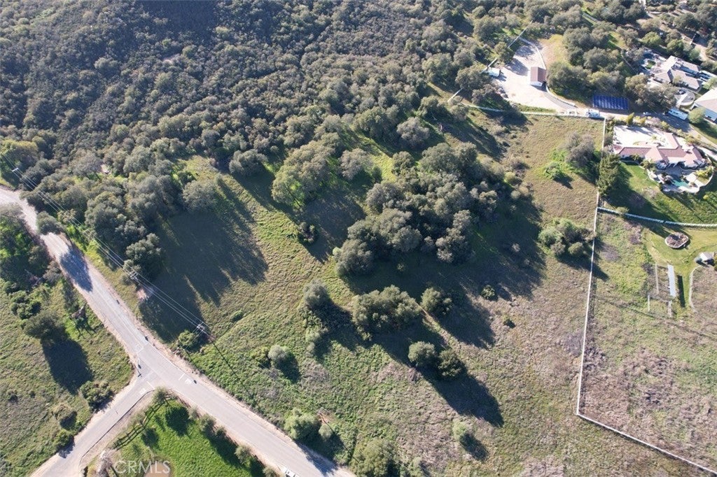 0 Tenaja Road