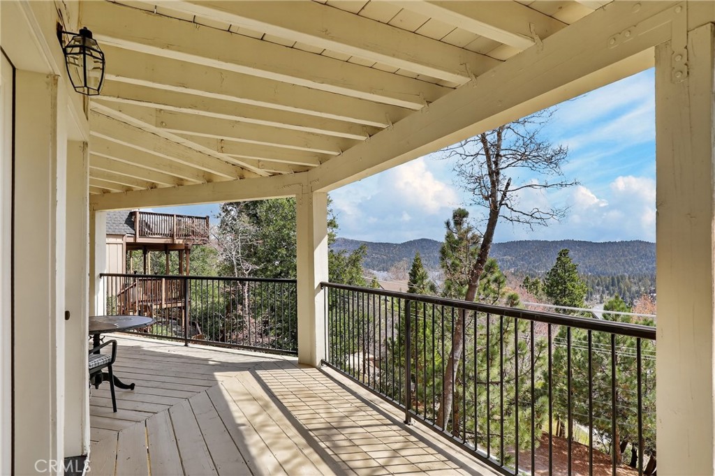 Lake Arrowhead, California, 92352, United States, 3 Bedrooms Bedrooms, ,3 BathroomsBathrooms,Residential,Active,2028754